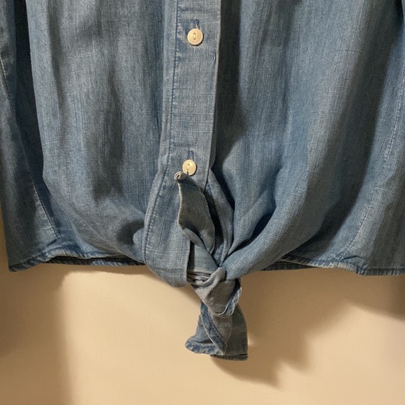 Madewell Chambray Tie waist top - Picture 3 of 4